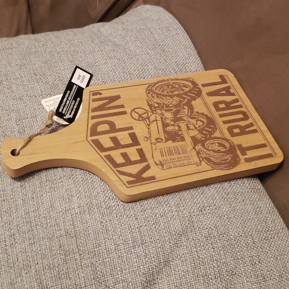 Keepin it Rural Wall Art Farmhouse/ Father's Day Gift/ Garage Decor NWT - Picture 2 of 4